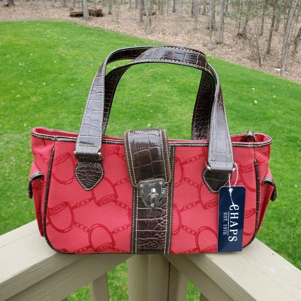 NEW Chaps Stirrup Bridle Buckle Newbury Street Red Style 50617 CP Purse Handbag - Picture 2 of 10